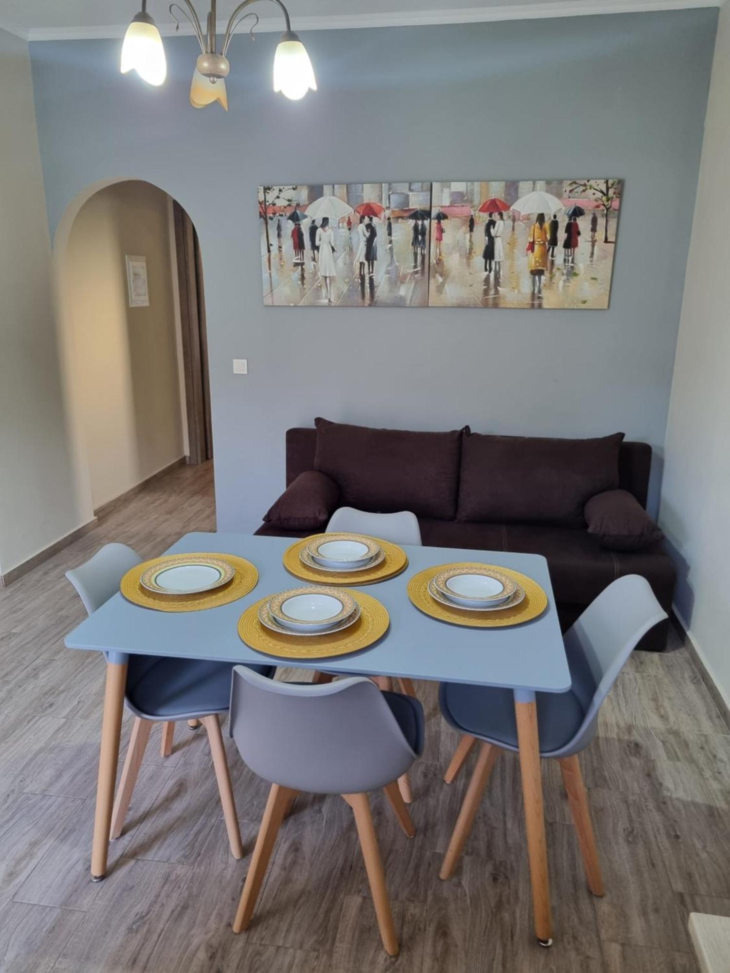 Marathon Studios & Apartments Keri Phòng bức ảnh